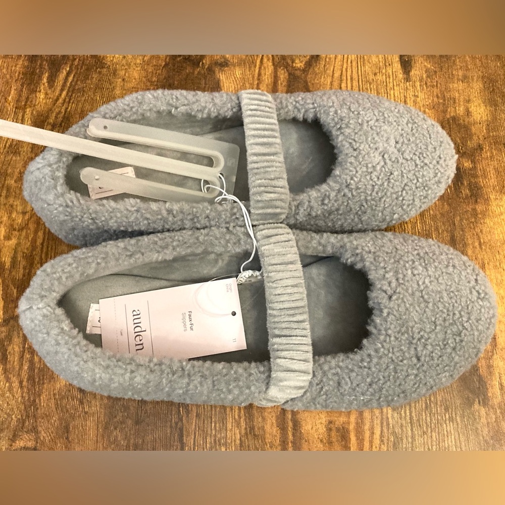 Women's Padma Ballet Slippers - Auden Gray Size 11 new